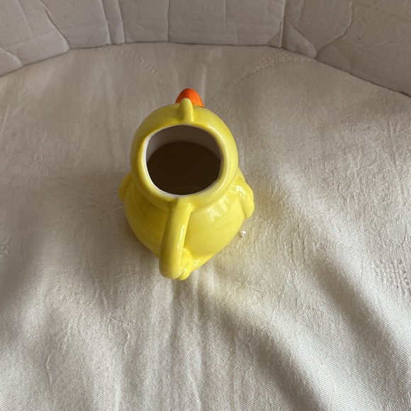 NWOT whimsical chick creamer. Great for Easter or anytime. - Picture 3 of 7